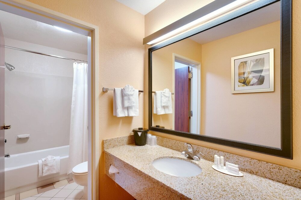 Фото Fairfield Inn by Marriott Provo