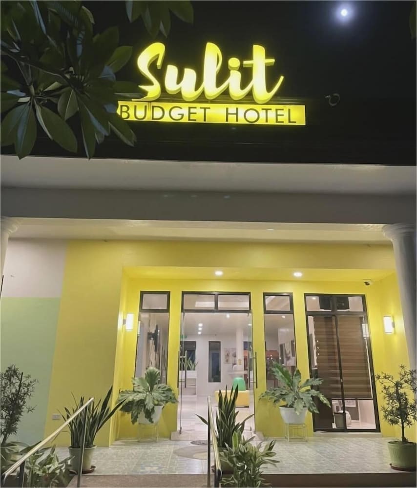 Фото Sulit Budget Hotel