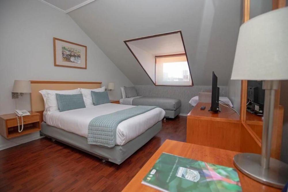 Фото Gran Hotel Vicente Costanera