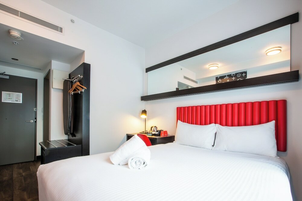 Фото Essence Hotel Carlton