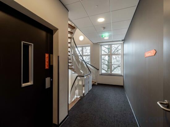 Фото EasyHotel Maastricht City Centre