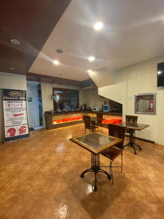 Фото Oyo 797 Brickwood Suites