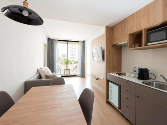 Фото Hotel Kyrat Amarac Suites