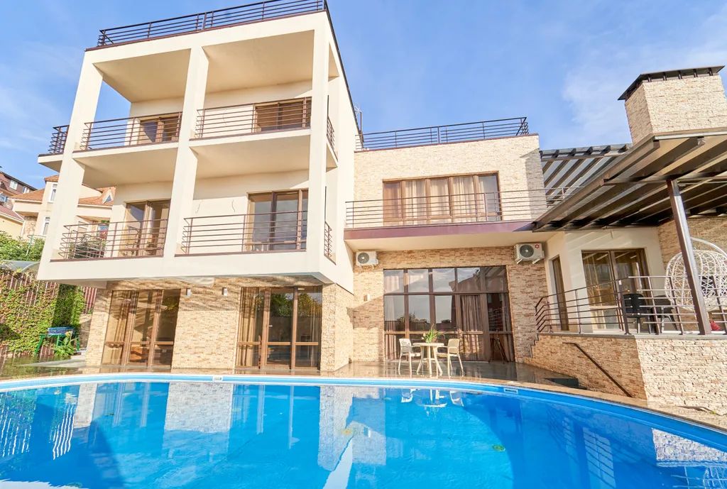 Фото Вилла на Орбитовской