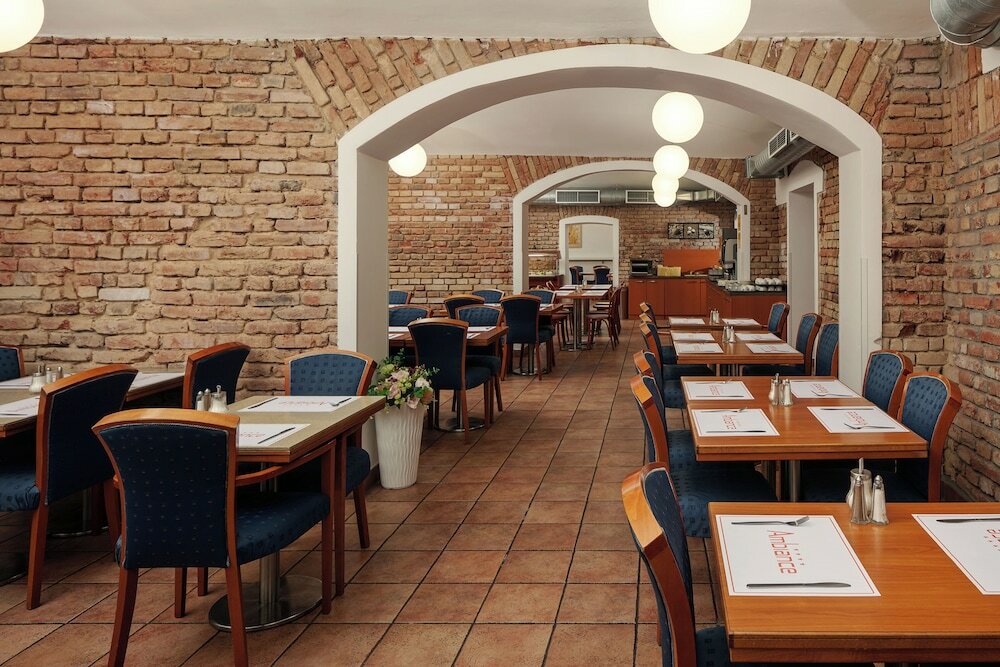 Фото Hotel Ambiance