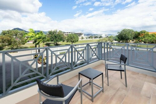 Гостиница Courtyard by Marriott Port Of Spain в Порт-оф-Спейн