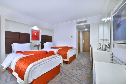 Гостиница Marathon Hotel в Элязыге