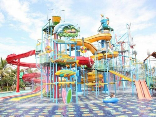 Внешний вид отеля Ibis Styles Malang в Маланге, фото 3