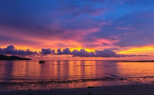 Гостиница Proud Phuket в Таиланде