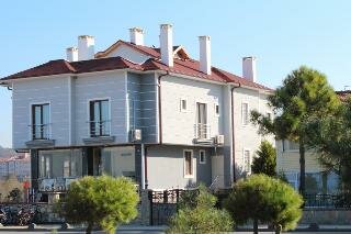 Manolyam Otel