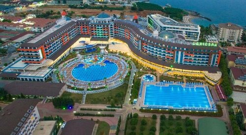 Гостиница Lonicera Resort & Spa в Тюрклере