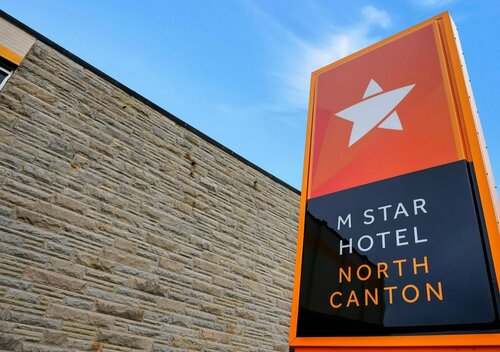 Гостиница M Star North Canton в Кантоне