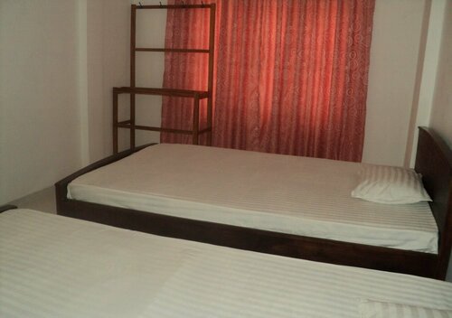 Гостиница Cannel Side Guest House в Полоннаруве
