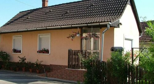 Гостиница Kovács Vendégház в Зале