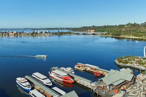 Гостиница DoubleTree by Hilton Perth Waterfront в Австралии