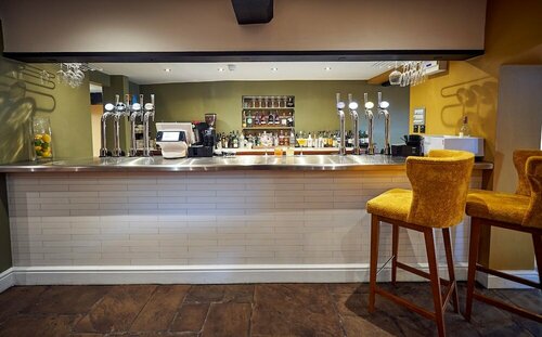 Гостиница The Kirkfield Hotel в Уоррингтоне