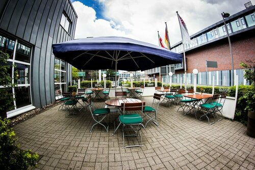 Гостиница Ramada by Wyndham Bottrop в Ботропе