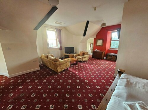 Гостиница Broomhall Castle в Аллоа