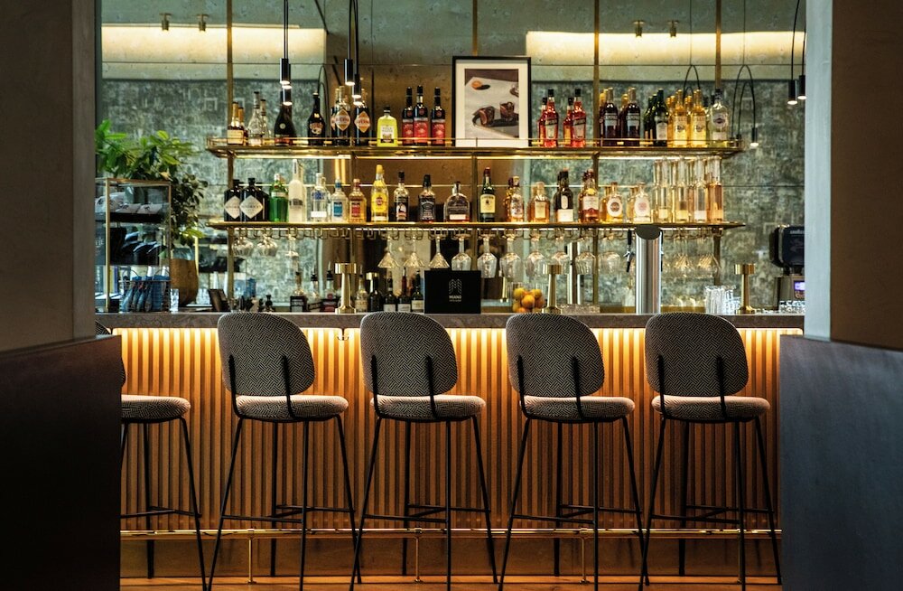 Фото Miano Hotel & Bar