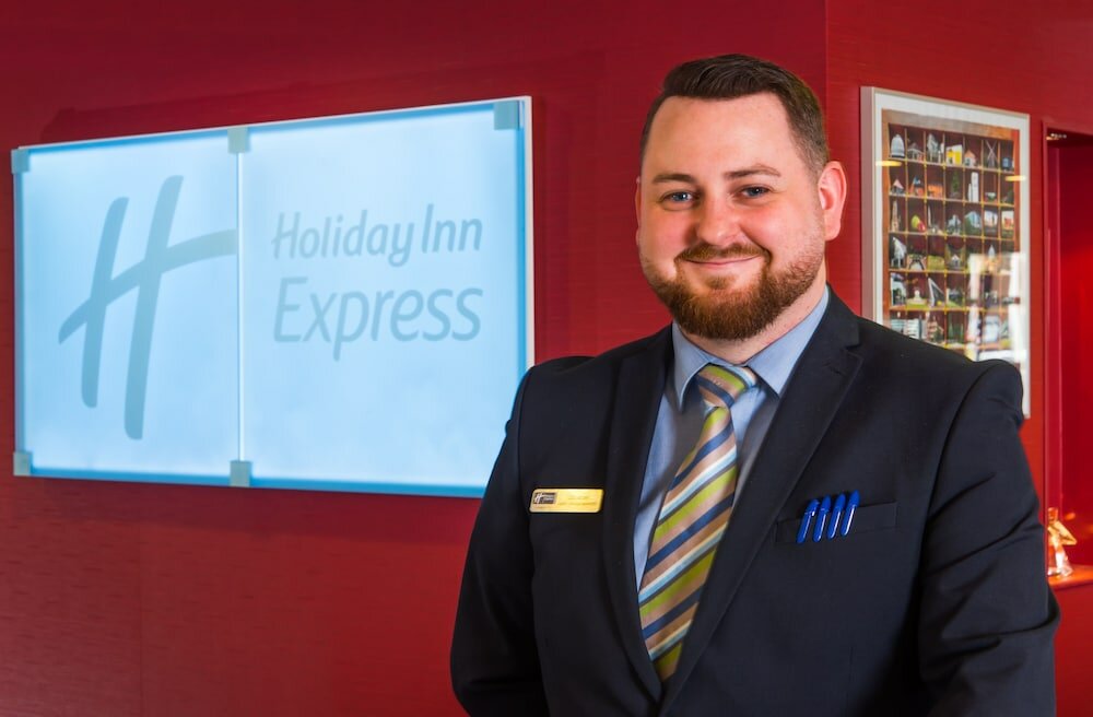 Фото Holiday Inn Express Milton Keynes, an Ihg Hotel