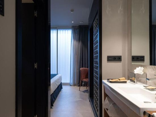 Фото Boutique Hotel Cordial Malteses