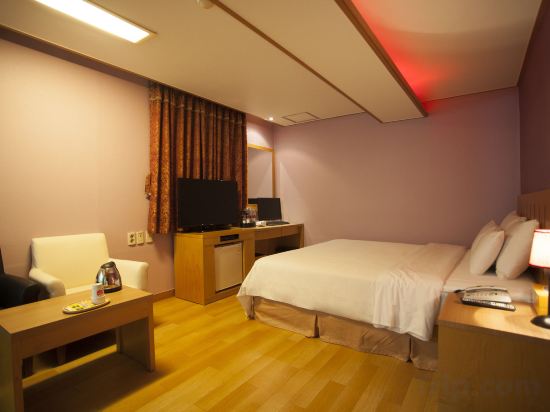 Фото Prince Hotel