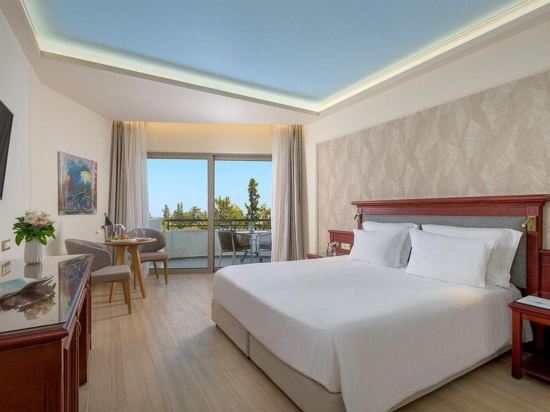 Фото Atrium Palace Thalasso SPA Resort & Villas