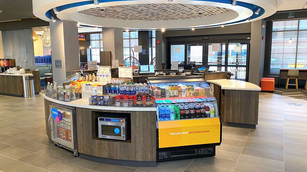 Фото Tru by Hilton Baltimore Harbor East, Md