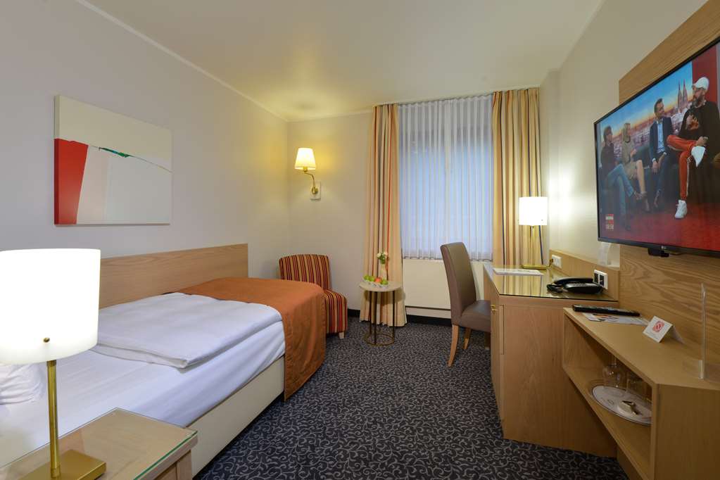 Фото Best Western Hotel Der Foehrenhof