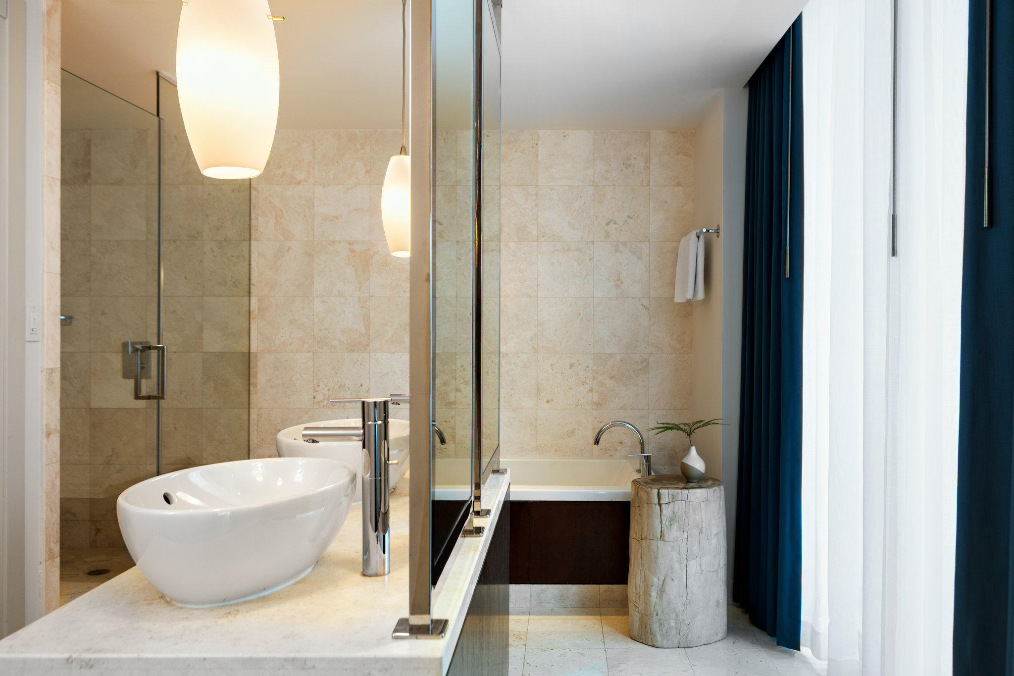 Фото Kimpton Epic Miami