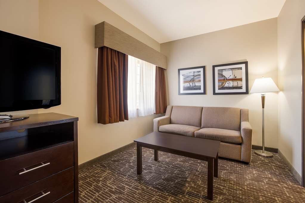 Фото Best Western Northwest Lodge