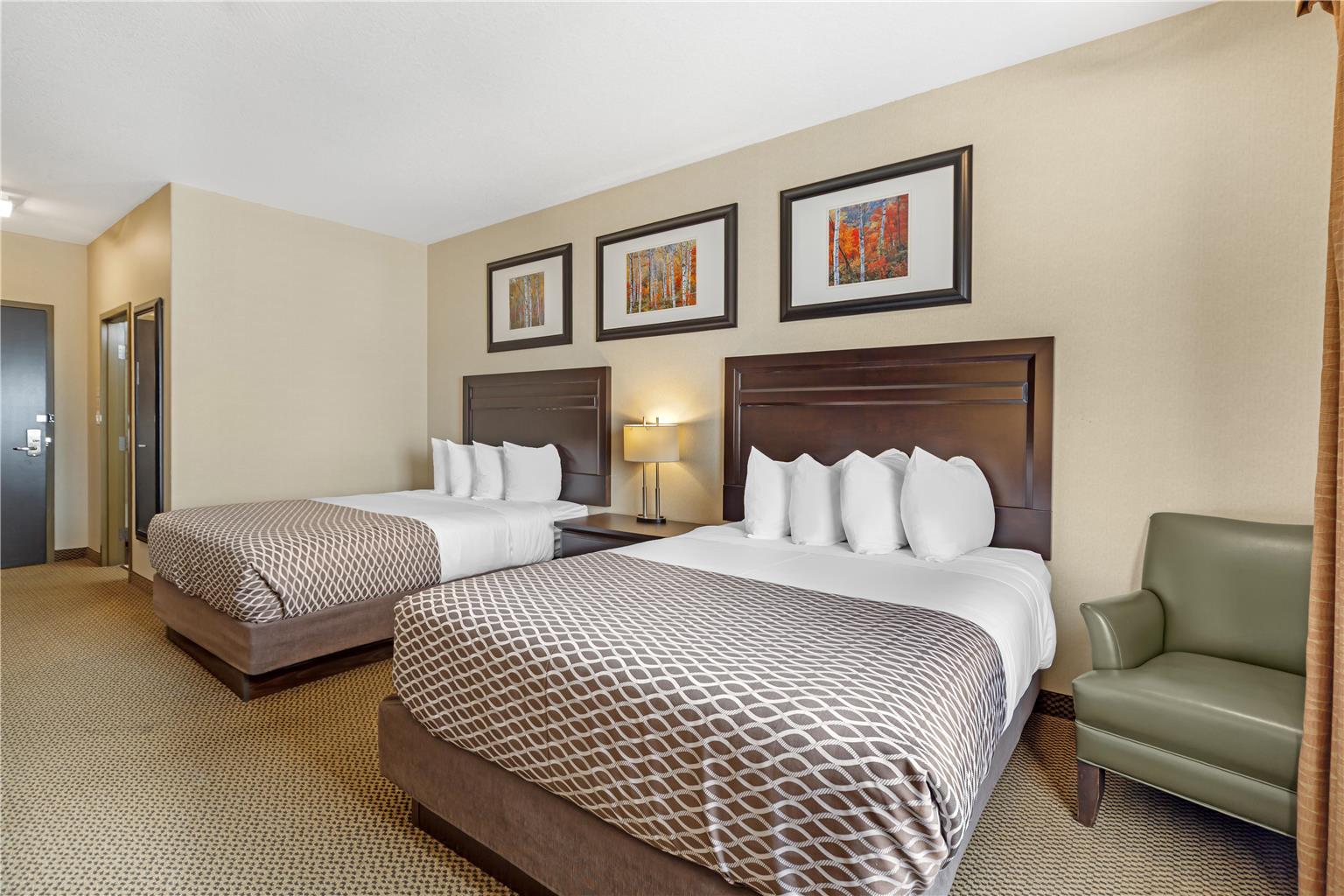 Фото Best Western Plus The Inn At St. Albert