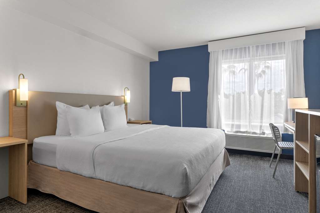 Фото Best Western Orlando Theme Parks