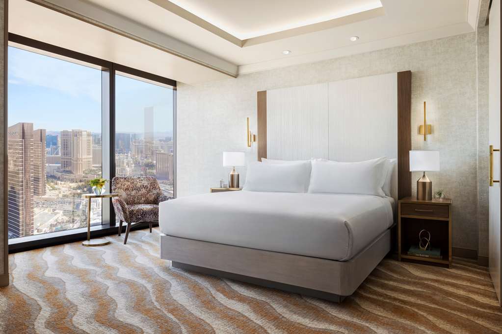 Фото Crockfords Las Vegas Lxr Hotels & Resorts at Resorts World