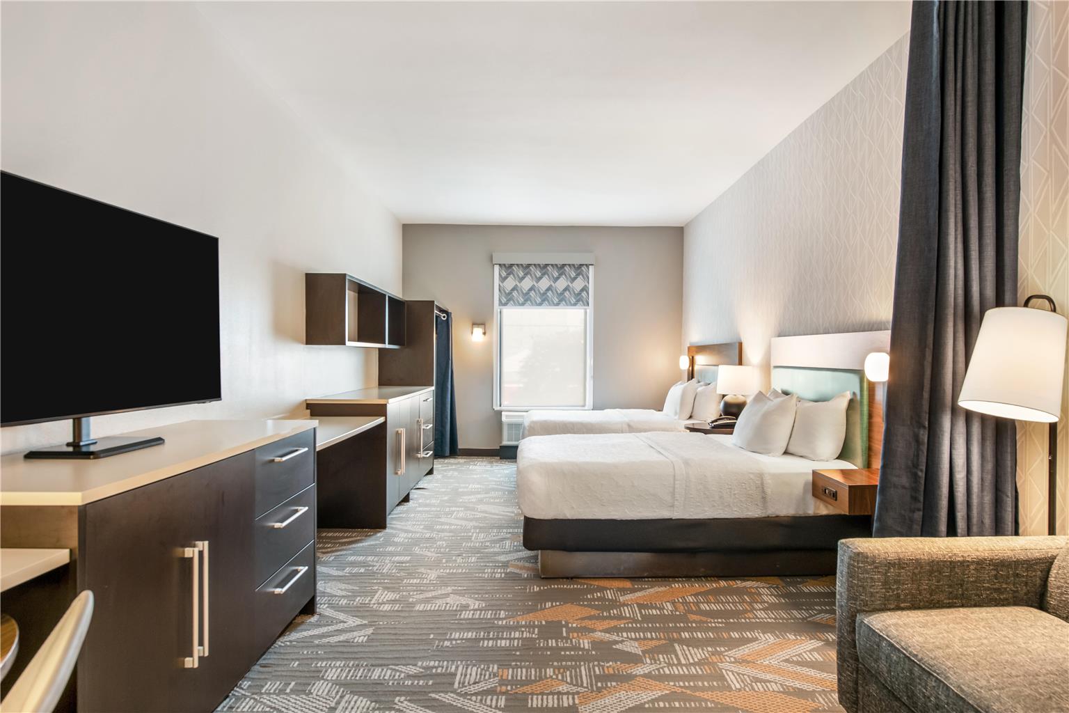 Фото Home2 Suites by Hilton Pensacola I-10 at North Davis Hwy