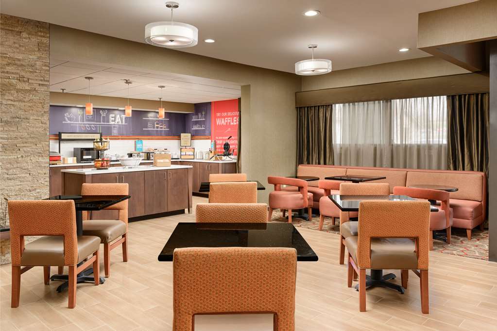 Фото Hampton Inn Oak Ridge Knoxville