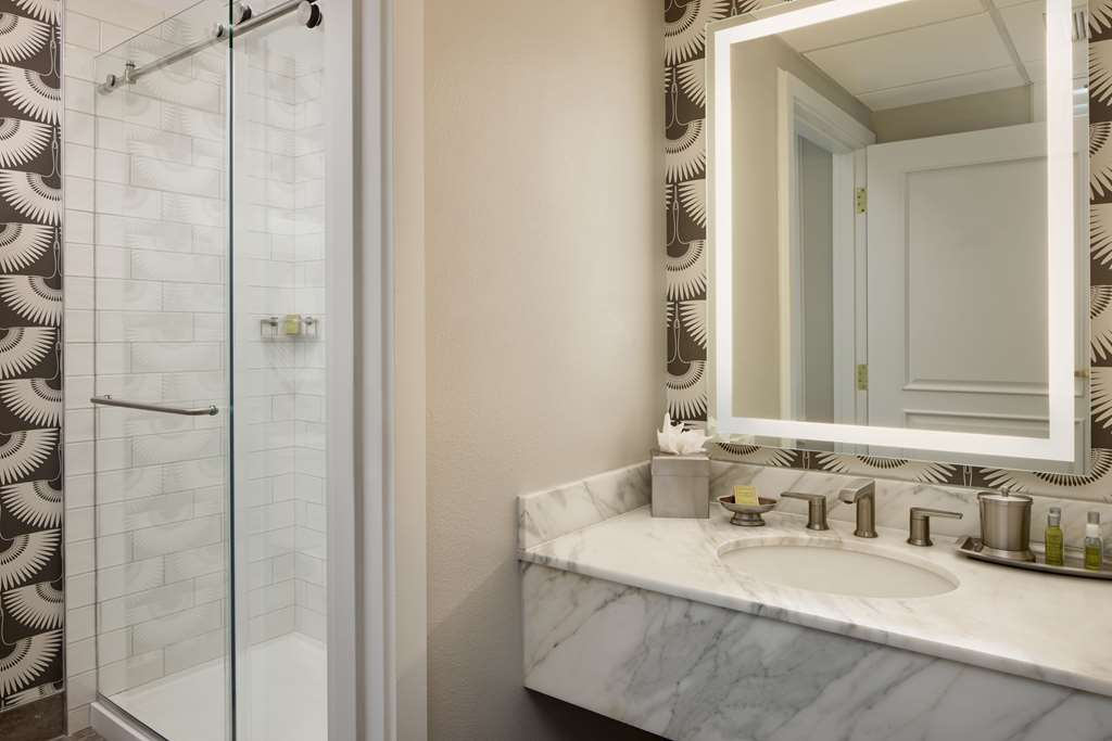 Фото The Terrace Hotel Lakeland, Tapestry Collection by Hilton