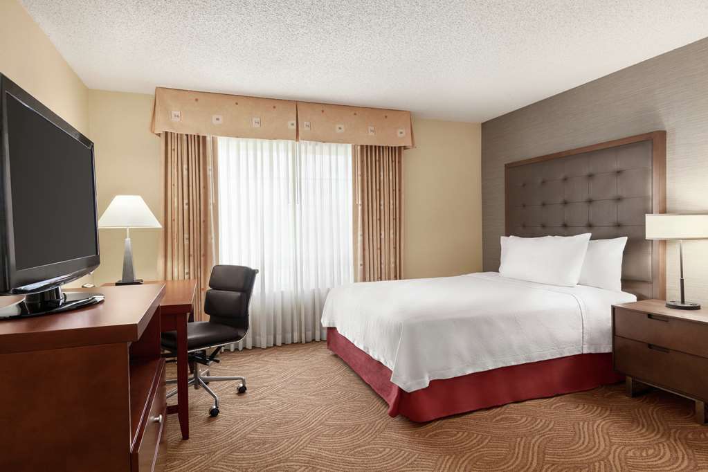 Фото Homewood Suites by Hilton Oakland Waterfront