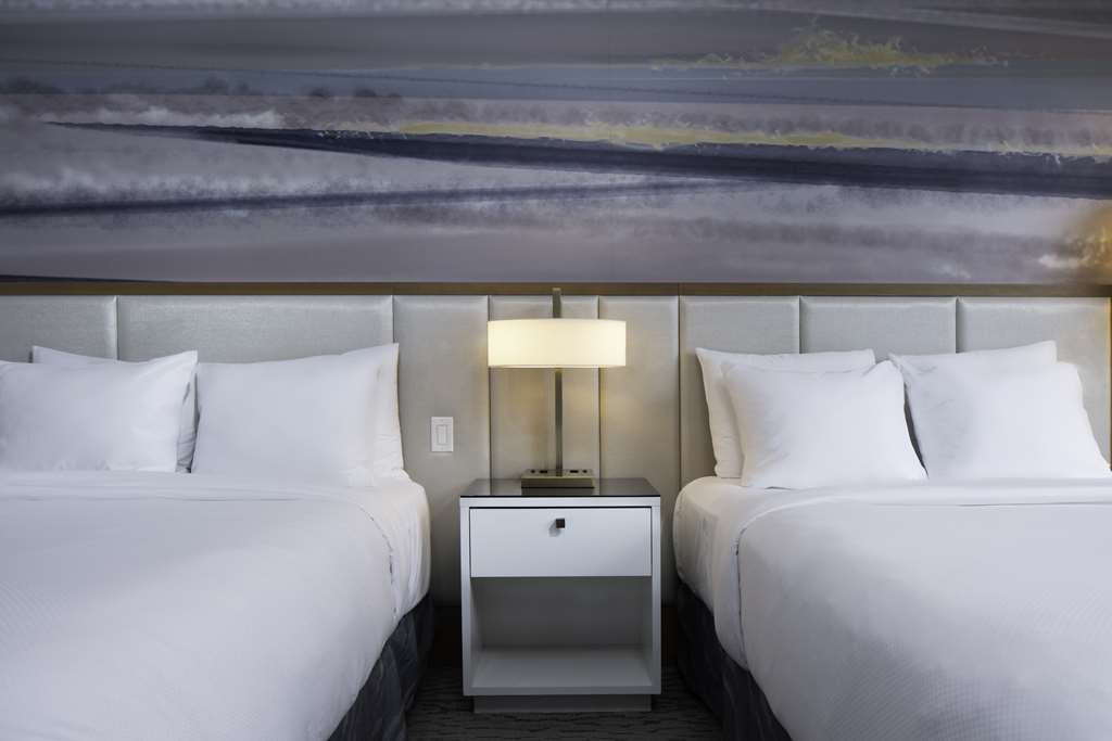 Фото Loews Minneapolis Hotel