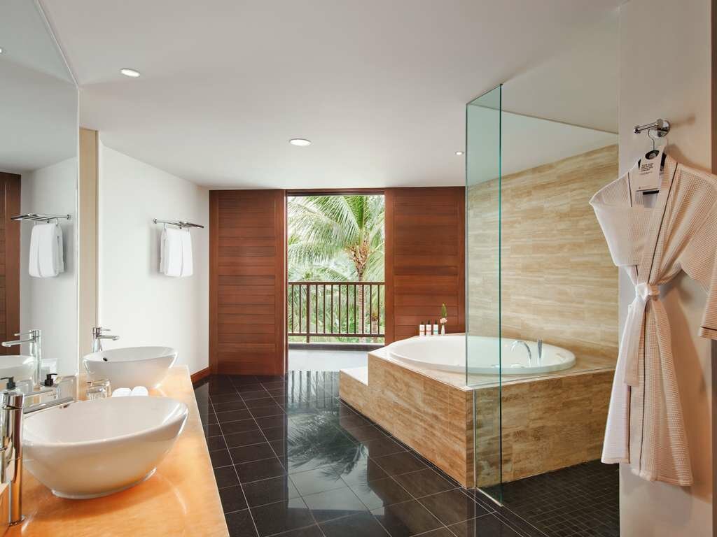 Фото Pullman Danang Beach Resort