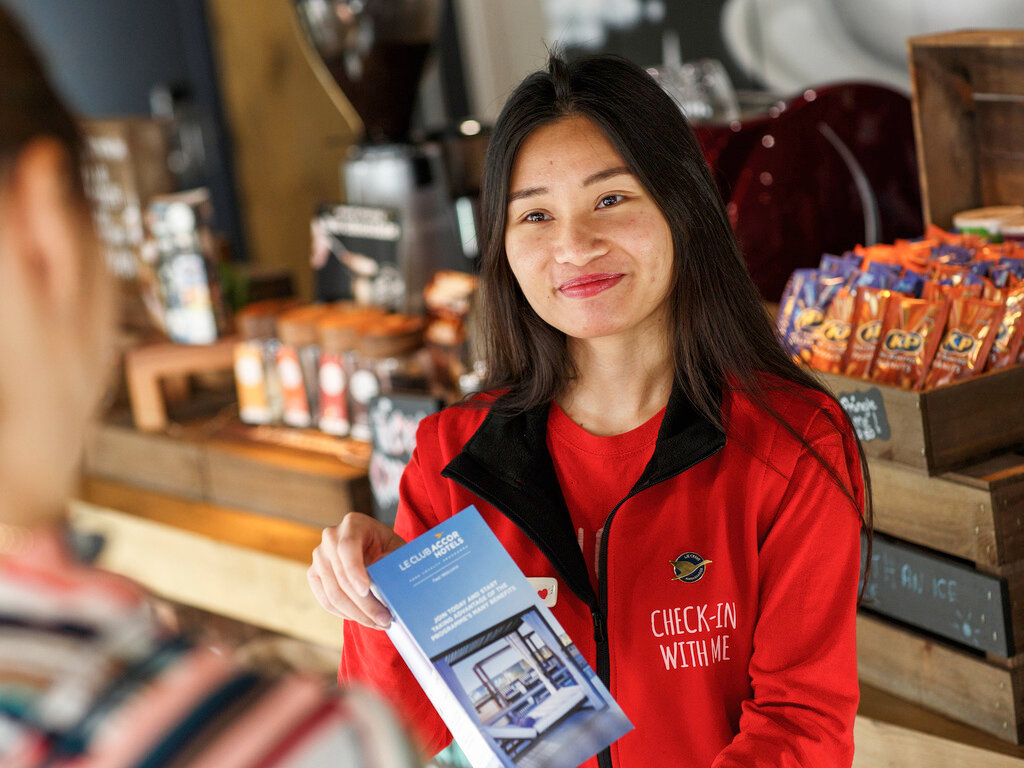 Фото Ibis Brighton City Centre - Station