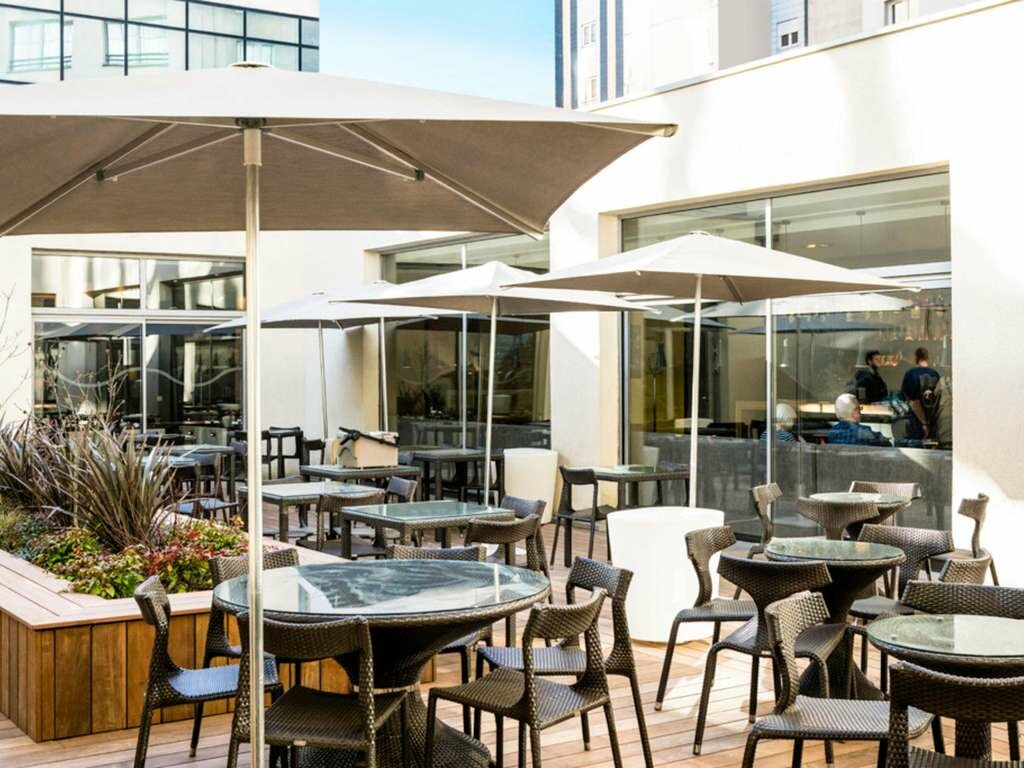 Фото Novotel Lille Centre Gares