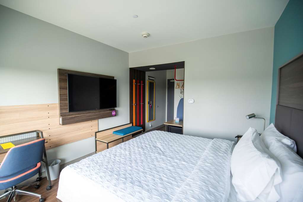 Фото Tru by Hilton Allen Dallas