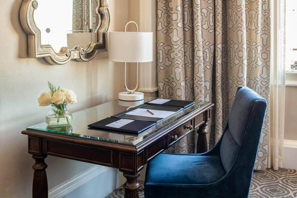 Фото The Roosevelt New Orleans, A Waldorf Astoria Hotel