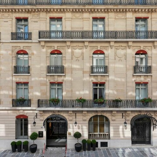 La Clef Champs Élysées Paris by The Crest Collection