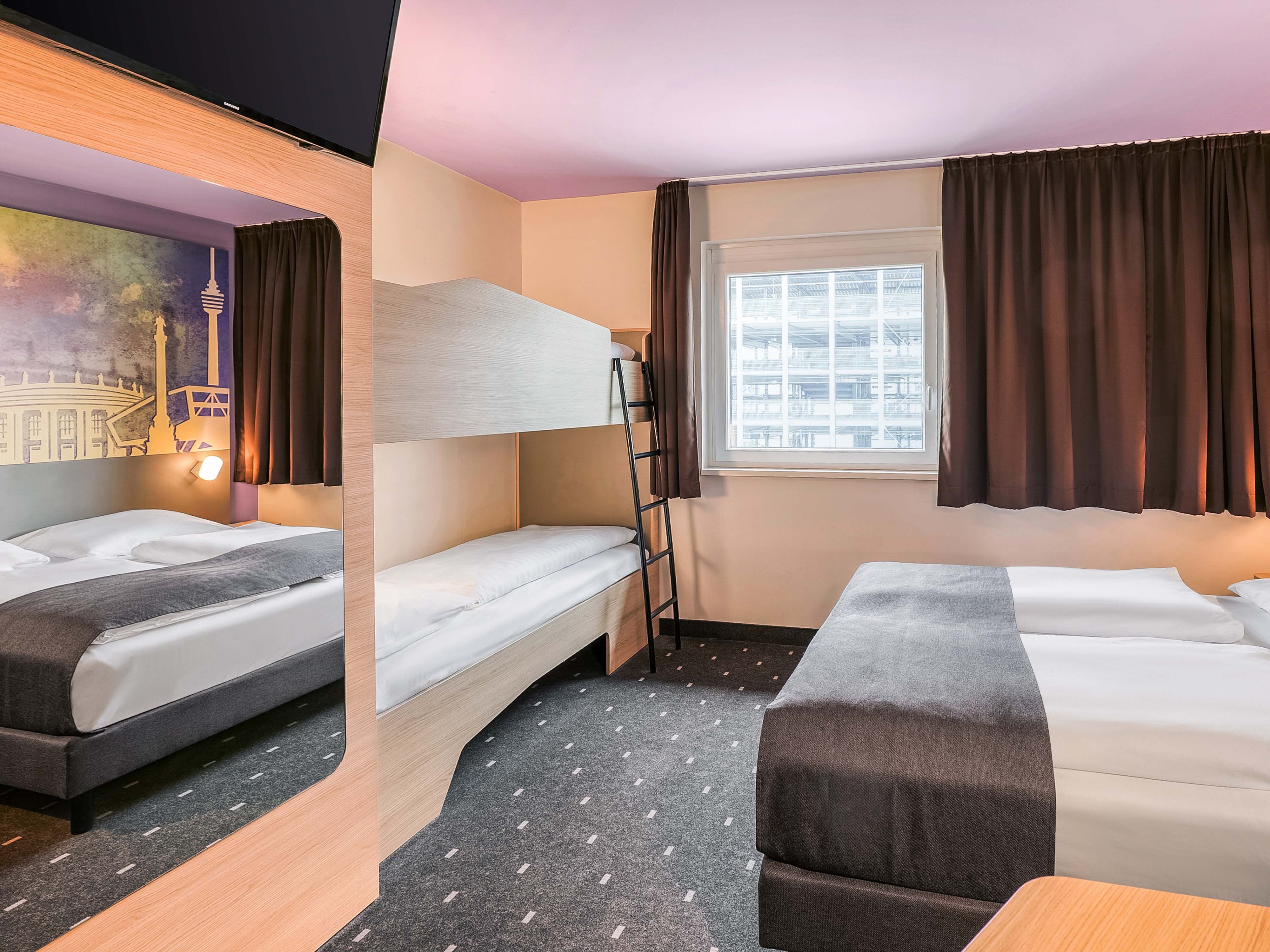 Фото B&b Hotel Stuttgart-Vaihingen