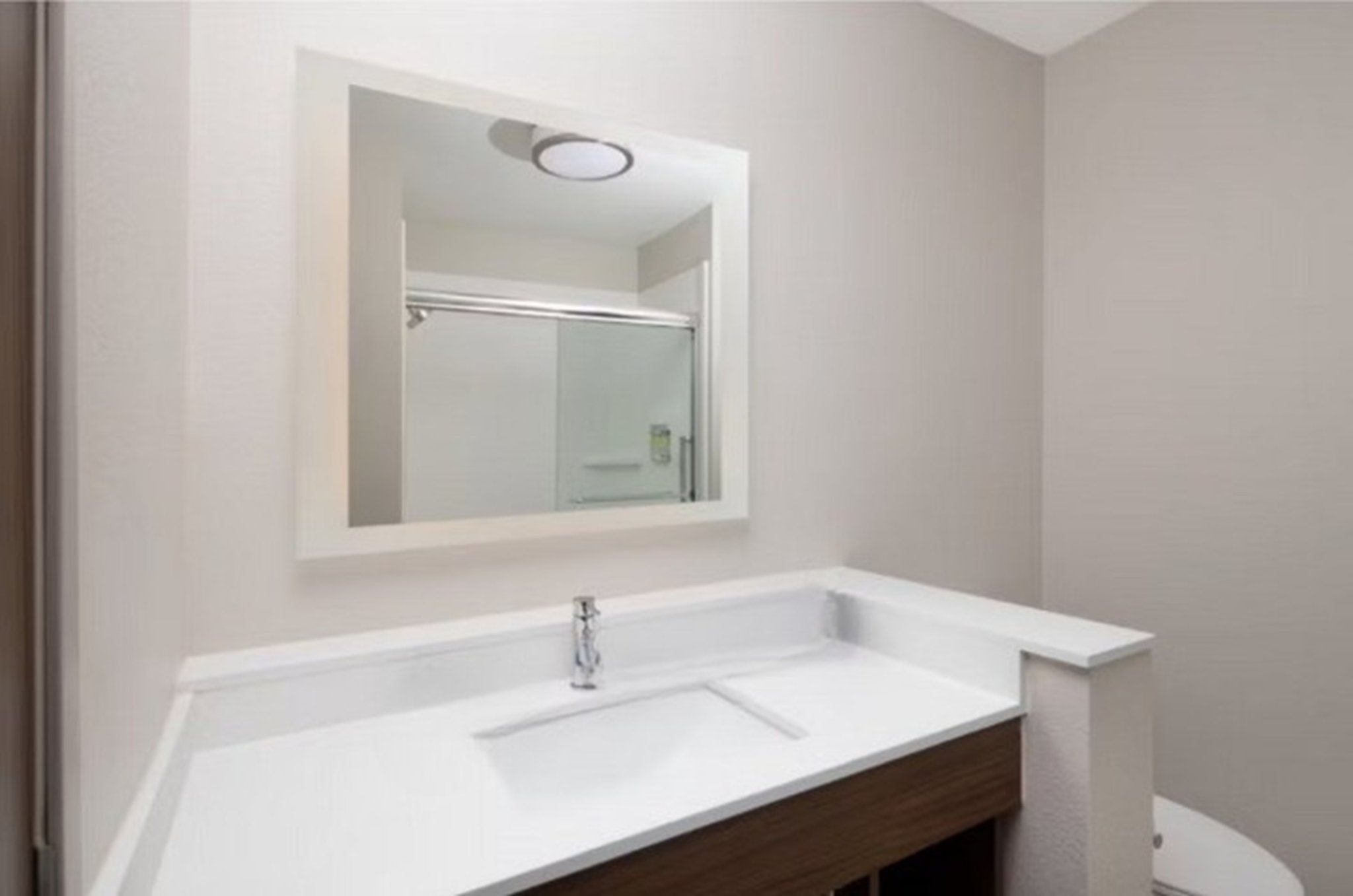 Фото Holiday Inn Express & Suites Ft Myers Beach-Sanibel Gateway, an Ihg Hotel