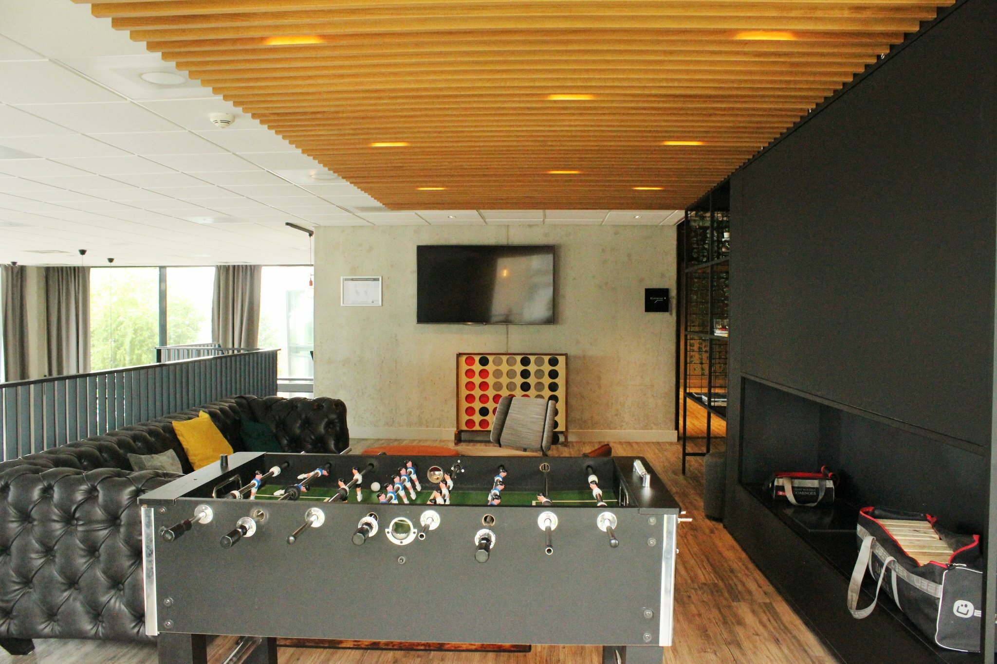 Фото The niu Fender