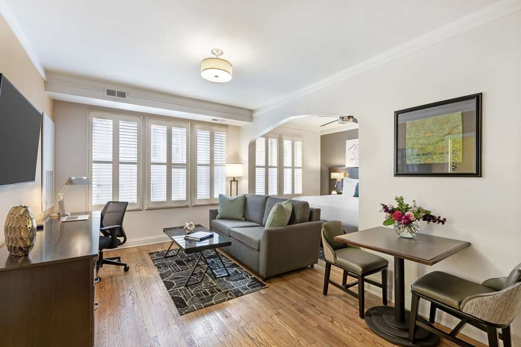 Фото Best Western Plus Hawthorne Terrace Hotel