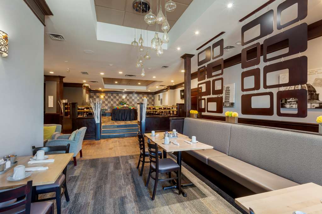 Фото Best Western Plus Toronto Airport Hotel